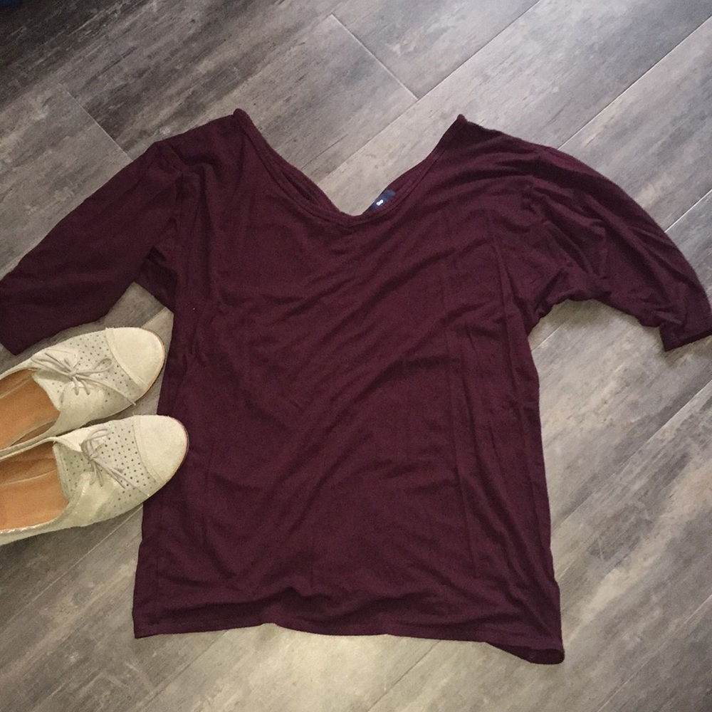 Maroon GAP v-neck